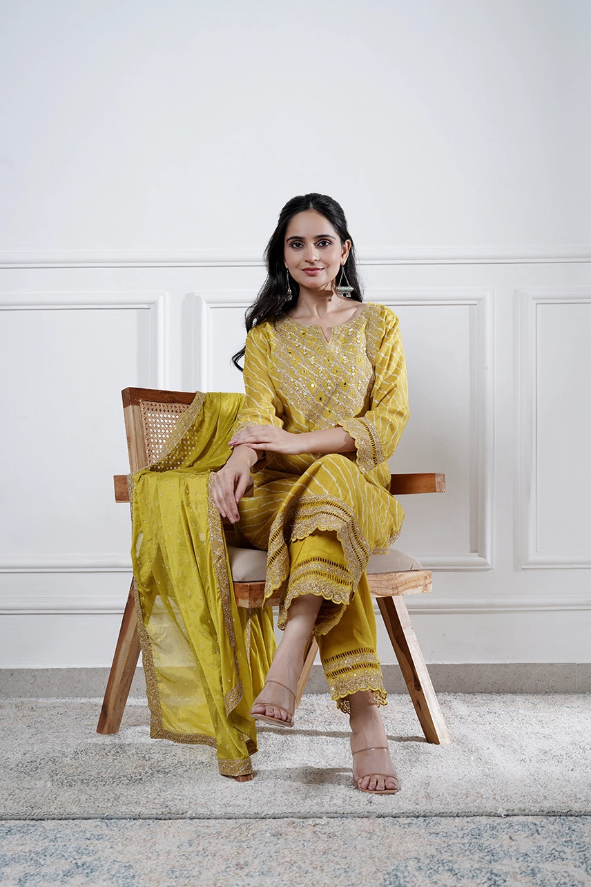 Iris Silk Suit Set Trio