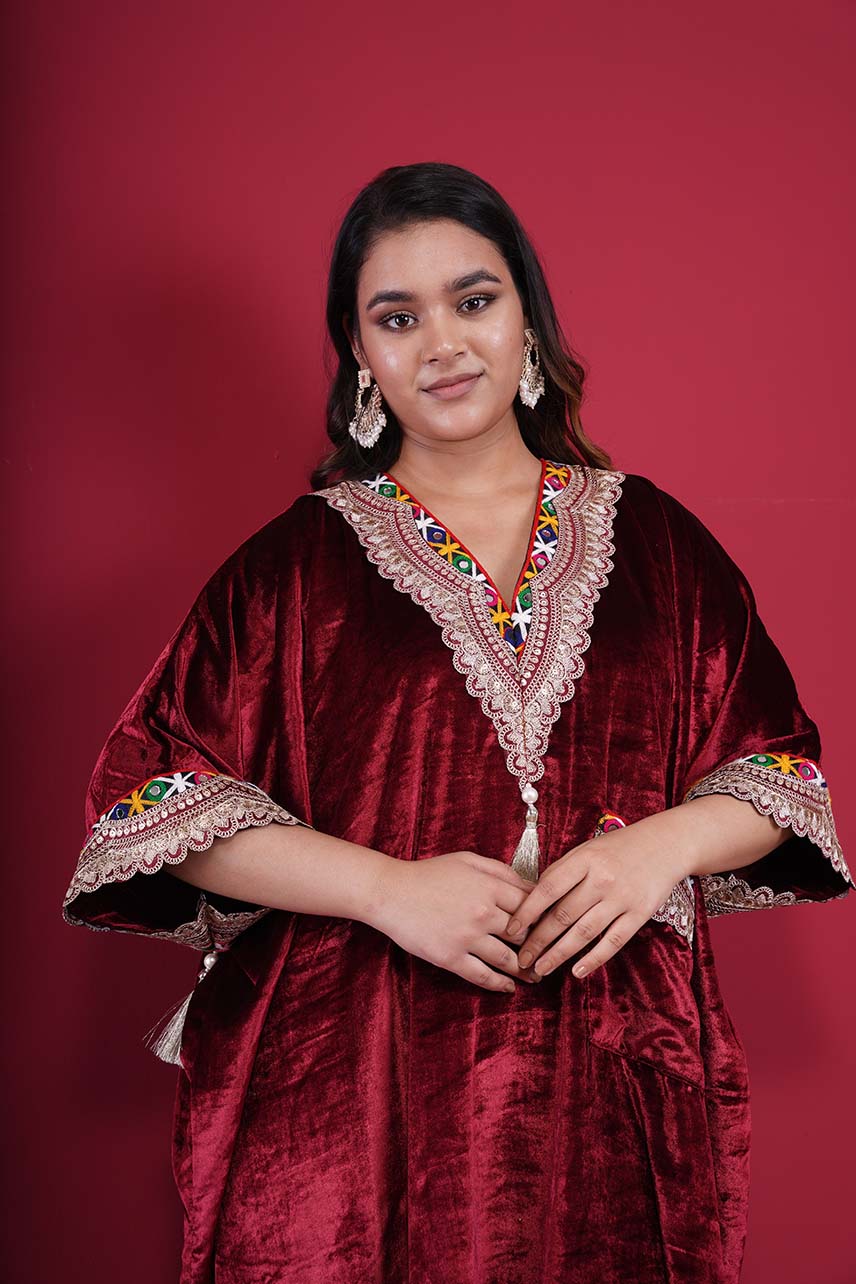 Salmi velvet kaftan set (Maroon)
