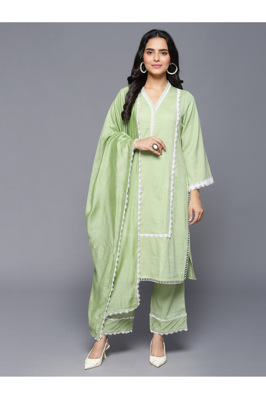 Green Pakistani Style Suit Set Trio