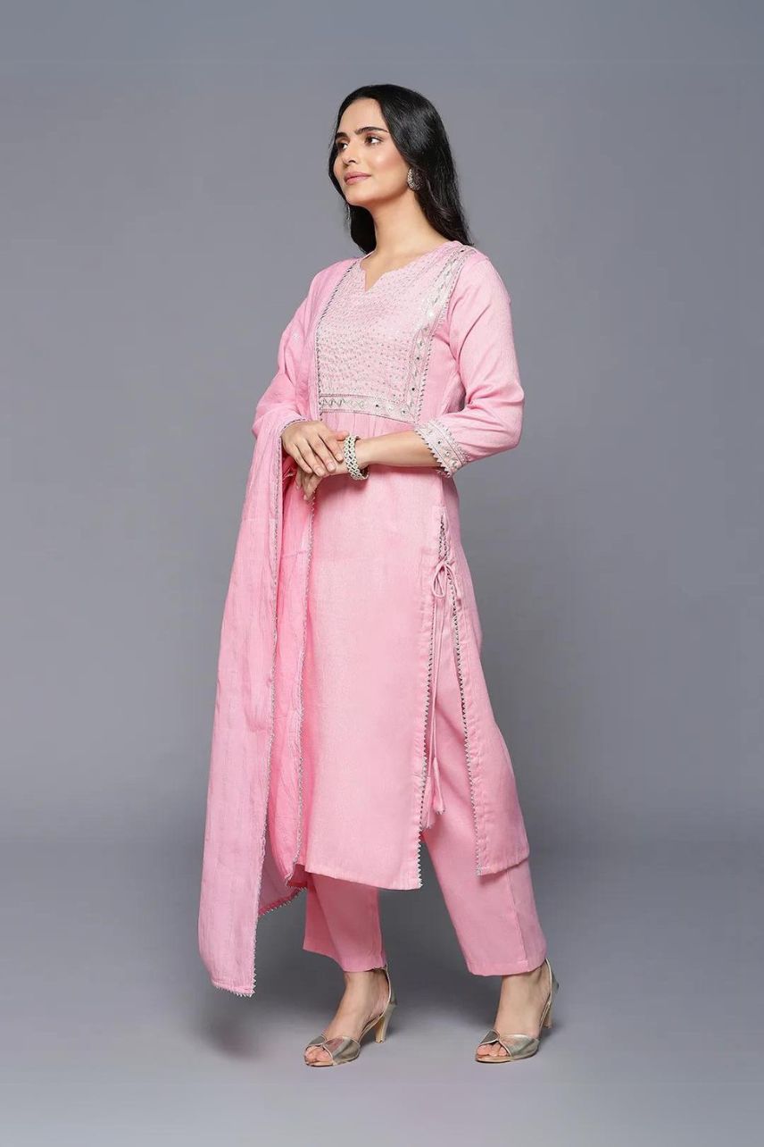 Ragni Rich Two Tone Suit Set of Three