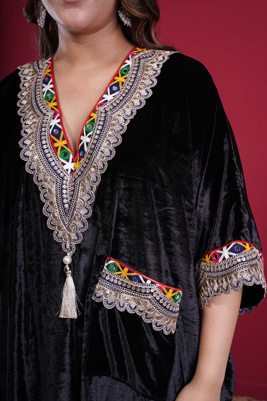 Salmi velvet kaftan set(Black)